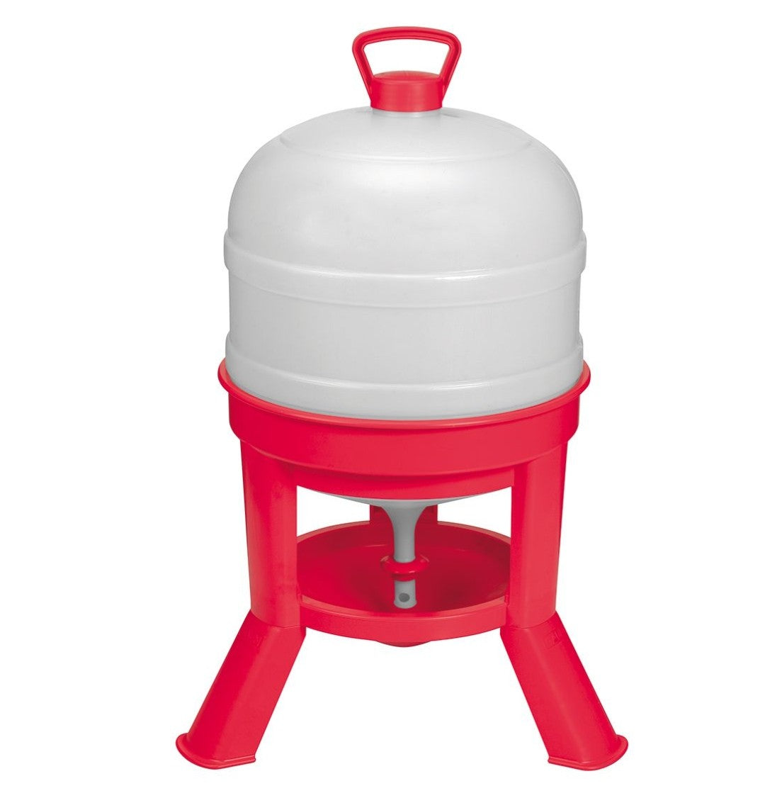 Plastic Dome Poultry Waterer 8 gallon